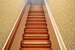 Лестница бар 2